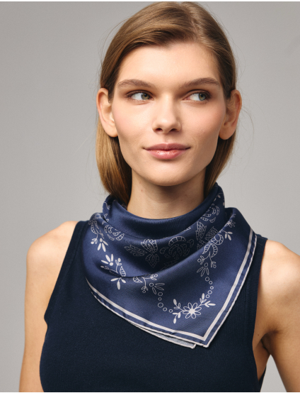 Картинка  Шовкова хустина «Мереживо» Navy